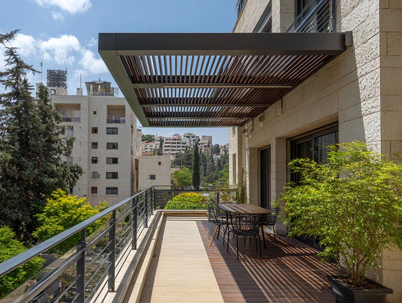 פרגולה תלויה